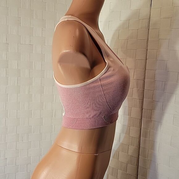 BRAND NEW I BELIEVE SPORT BRA WITH REMOVABLE PADDING - Picture 7 of 13